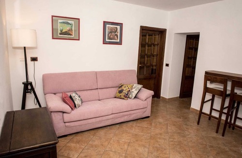 Motina House | Tipico casale di campagna con resede e parcheggio auto. Si accettano animali