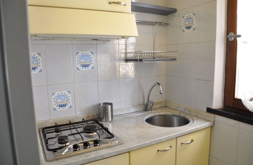 Pisa House | Two-room apartment 500 m from the airport