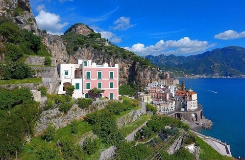 Atrani Villa | VILLA AMALFI - Twelve Bedroom Villa, Sleeps 24