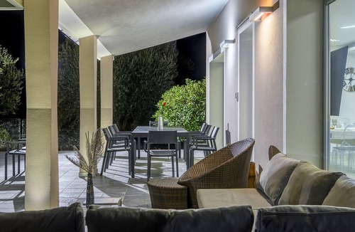 Chiesanuova Villa | Villa Delle Ginestre 9+2, Emma Villas