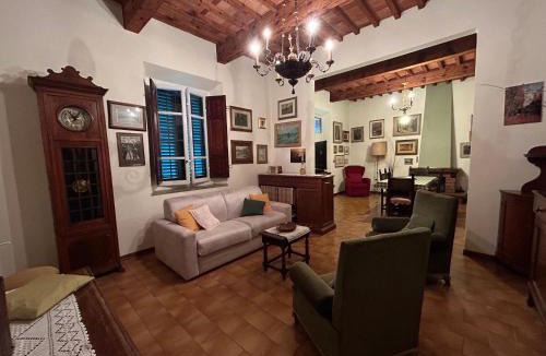Vicopelago House | villa dello scrittore