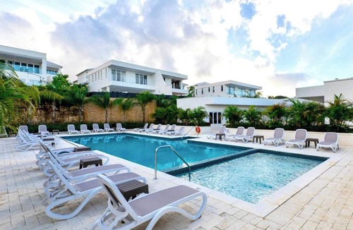 Westmoreland Apartment | Villa Ferraj - by ZenBreak