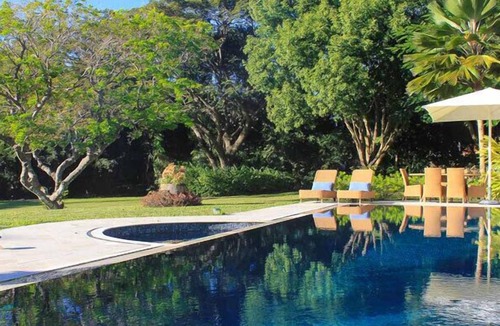 Holder's Hill Villa | Villa Moon Dance Summer Promotion | Near Ocean - Located in Stunning Sandy Lane with Private Pool