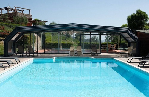 Trivigno Villa | Villa Petruzia: A spacious and welcoming two-story residence surrounded by the greenery and facing the Dolomiti Lucane mountains, with Free WI-FI.