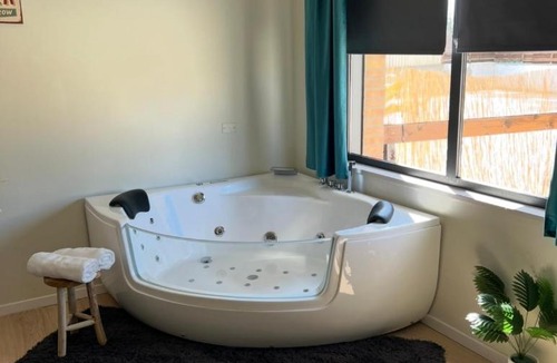 San Nicandro Garganico Apartment | Villa Uma con Idromassaggio e Parcheggio Privato
