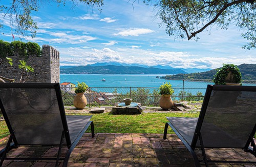 Portovenere Villa | VILLACASTELLOPORTOVENERE WITH LARGE GARDEN AND MEMORABLE SEA VIEW