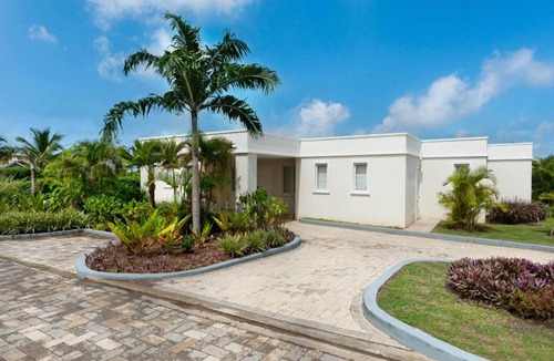 Mount Standfast Villa | Westmoreland Luxury Villa, Pool, Sea Views, Beach Club Access