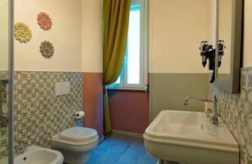 Bullona Apartment | WHITE RIBBON UNMISTAKABLE SHABBY CHIC APARTMENT