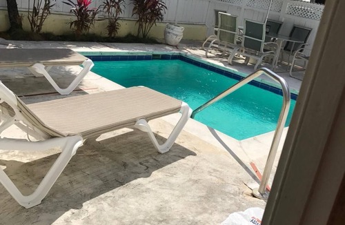 Rockley Cottage | Wonderful 1-bedroom cottage with AC & within walking distance to Rockley Beach