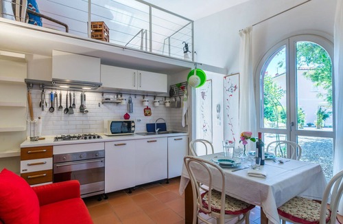 Livorno House | Wonderful private villa for 2 people with A/C, WIFI, TV and patio