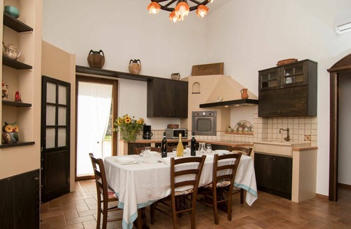 San Lupo House | Wonderful private villa with private pool, WIFI, A/C, TV, patio, pets allowed and panoramic view
