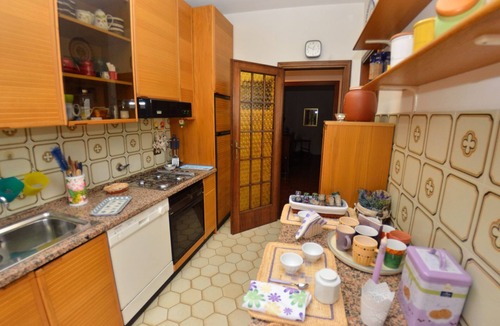 Massarosa Villa | Wonderful villa with A/C, private pool, WIFI, TV, veranda and pets allowed, close to Viareggio