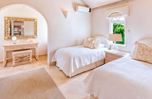 Mount Standfast House | ZenBreak Half Century House 6bd