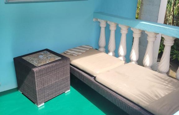 1 bedroom West Coast Apartment