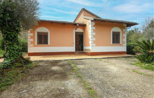 3 Bedroom Beautiful Home In Sessa Cilento