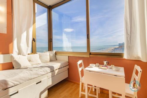85a - Moderno appartamento fronte mare in Montesilvano
