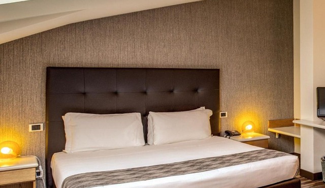 Albergo Firenze in Como