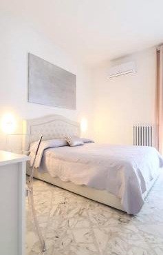 Angela's Apartment. Elegant two bedroom house in Irsina