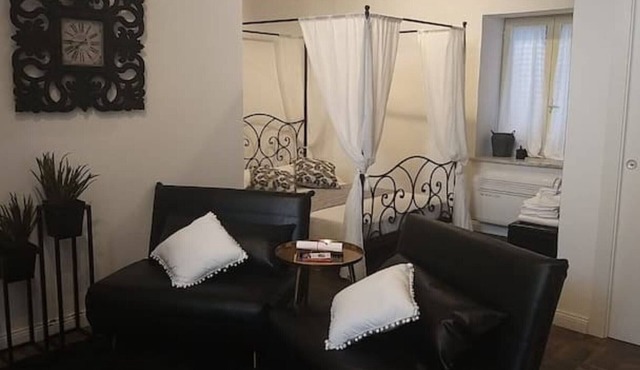 Apartment 'Appartamento Luxury - Torre' with Air Conditioning in Terracina