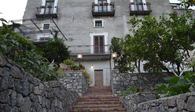 Apartment in an old mansion in the Cilento National Park