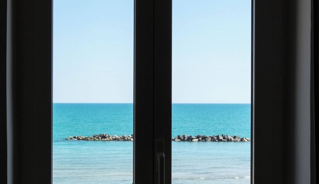 Apartment by the sea