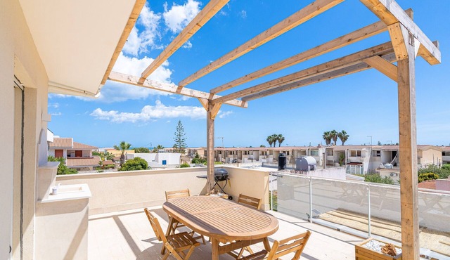 Apartment 'Marzamemi Deluxe' with Wi-Fi and Air Conditioning in Marzamemi