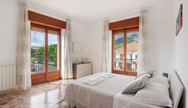 Apartment 'Positano Vista Monti' with Shared Garden, Balcony and Wi-Fi