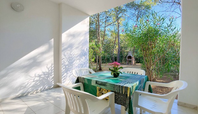 Apartment 'Sabbia D'oro, Trilocale 401' with Shared Pool and Wi-Fi in Scialara