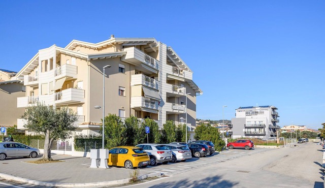 Awesome apartment in Tortoreto Lido with WiFi