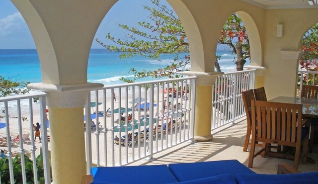 Beachfront Condo with Pool - Sapphire 201 (2 bed)
