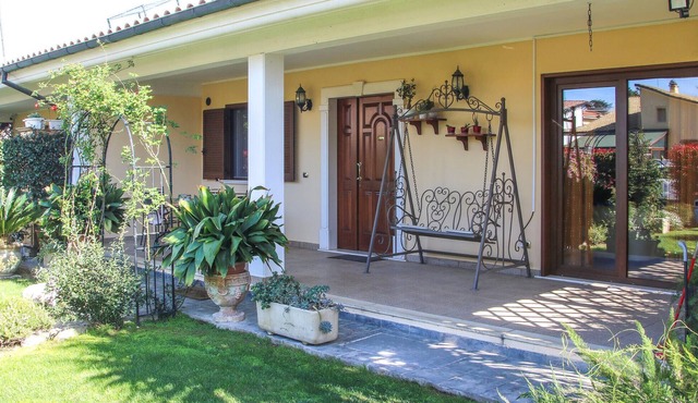 Beautiful apartment in Manoppello Scalo