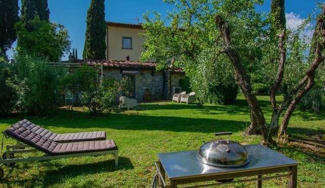 Beautiful private villa for 3 people with WIFI, A/C, TV and panoramic view in Florence