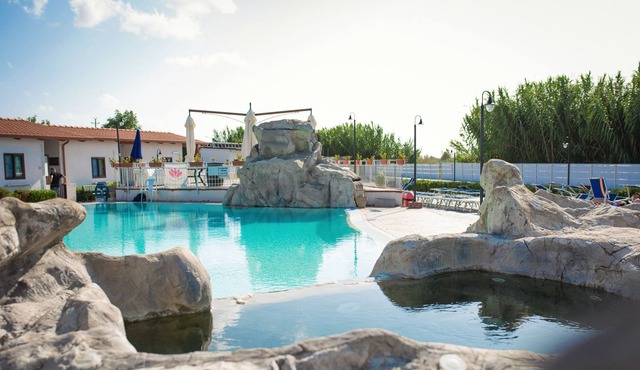 Bungalow Near The Sea 4, Agropoli, Italy
