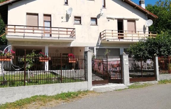 CA' DU PINZER in Valletti