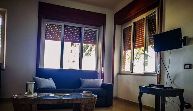Casamiacasadicharme 4 Villa divided into 4 terraced apartments with sea view
