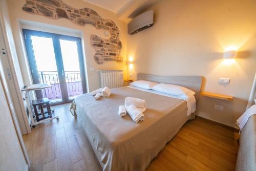 Camera in accogliente B&B ad Albidona in Albidona