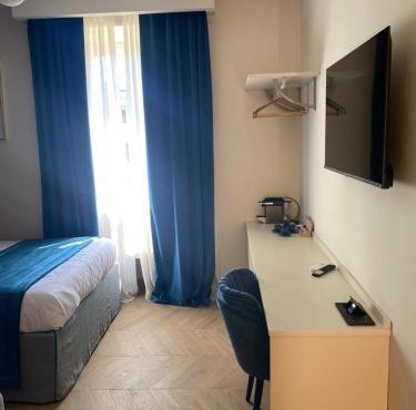 Carlo Alberto casa in Rome