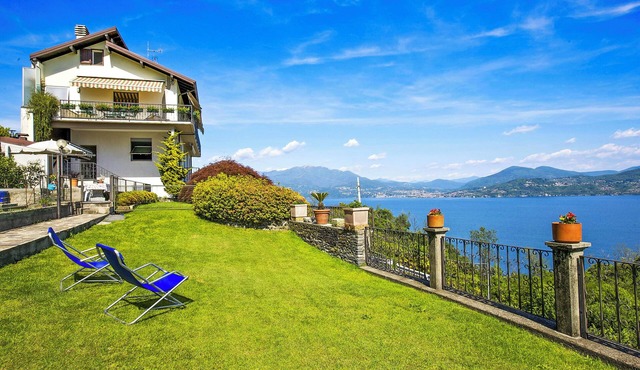 Casa Balon B by Lago Reisen in Oggebbio