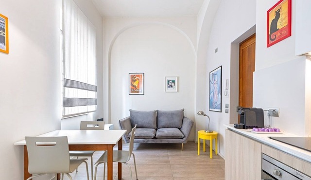 Casa Pertinace - Two Bedroom Apartment, Sleeps 3 in Alba