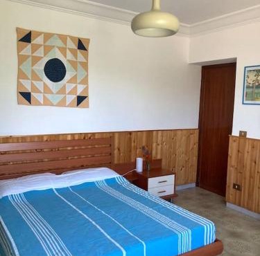 Casa Sisù-Appartamento immerso negli ulivi in SantʼElia Fiumerapido