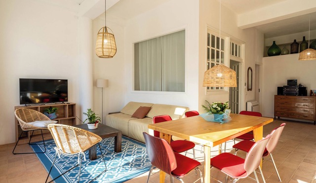 Casa Tharros - Three Bedroom House, Sleeps 6 in Nurachi