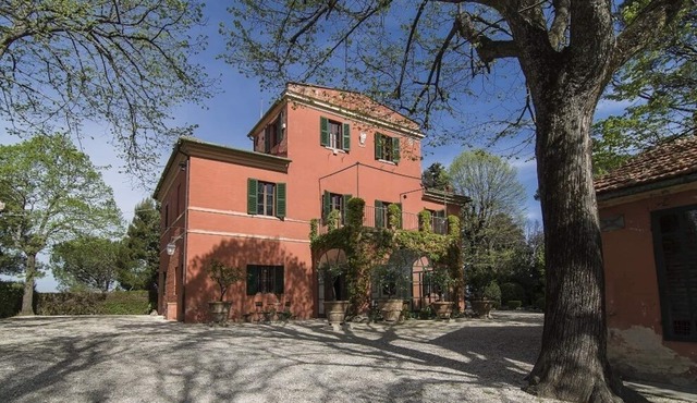 Charming villa in Jesi wine country in Jesi