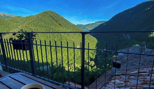 Cozy apartment in Lazio Hamlet in Posticciola
