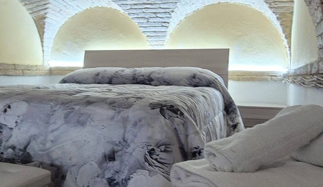 Cozy downtown apartment, perfect for those seeking convenience and style.