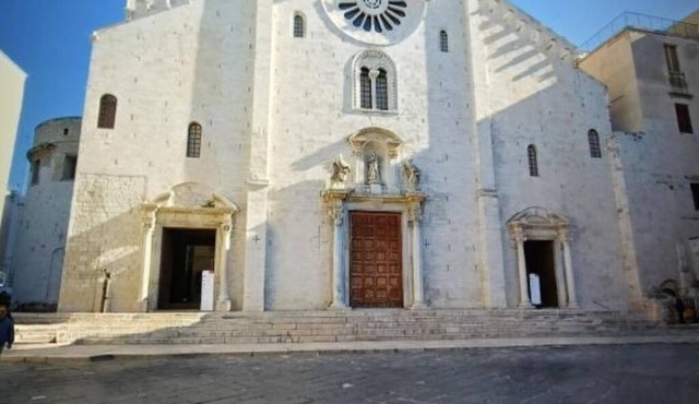 Dimora D'Archi in the beating heart of Bari's Borgo Antico