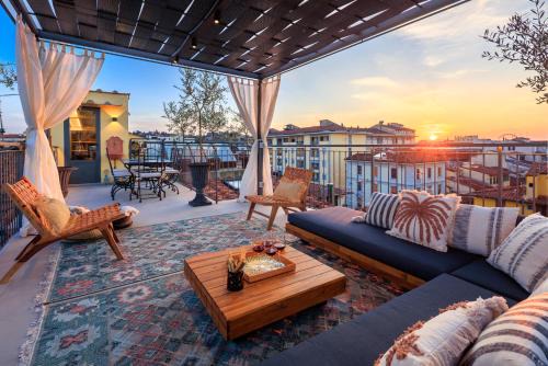 ENCHANTING PENTHOUSE with a breathtaking 360 degrees Panoramic View in the Heart of Florence in Florence