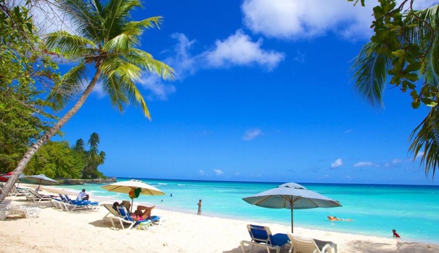 Explore Scenic Worthing Beach! Room w/Private Balcony & Kitchenette!