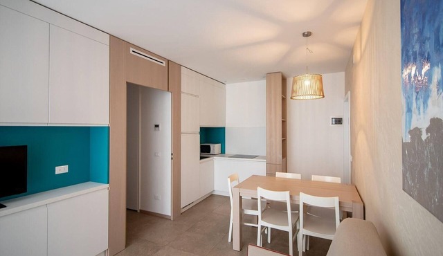 Flat with balcony in Boccasette