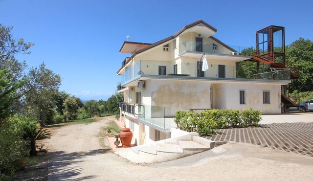 Gorgeous apartment in Agropoli with WiFi