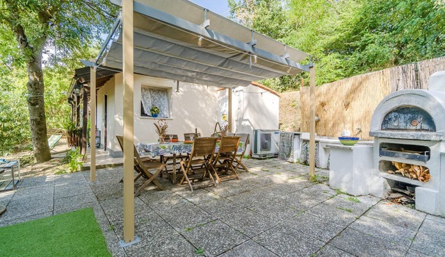 Gorgeous home in Dego with WiFi in Dego